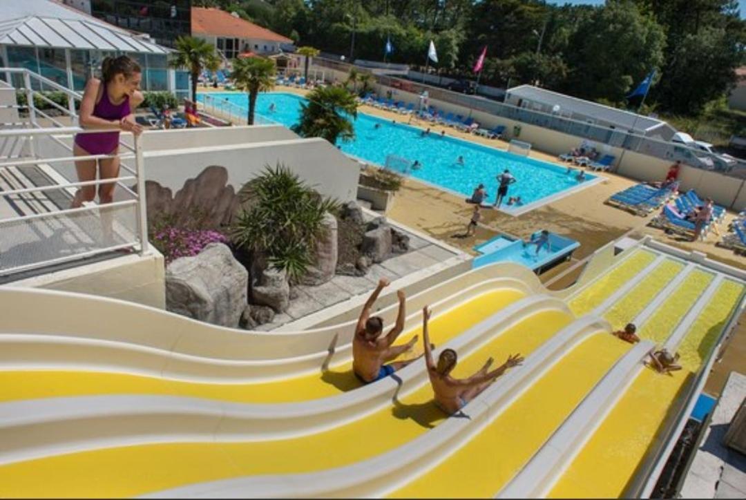 סן ז'אן דה מון Camping 4**** Proche Mer מראה חיצוני תמונה